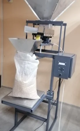 Весовой дозатор сыпучих продуктов до 30кг, для пеллет, удобрений, корм - фото № 3