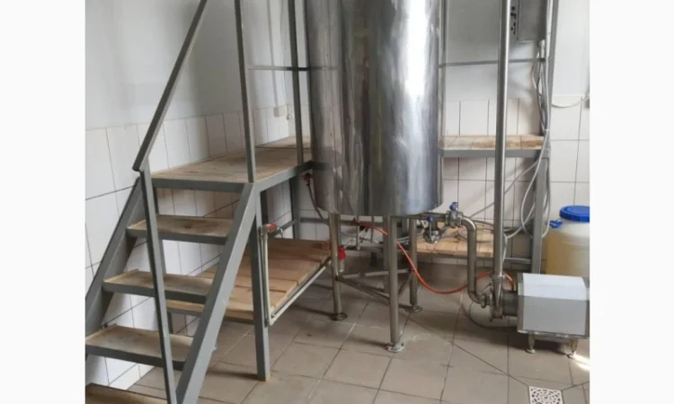 Смеситель эмульгатор для кремов, мазей, растворов ПАВ - фото № 1