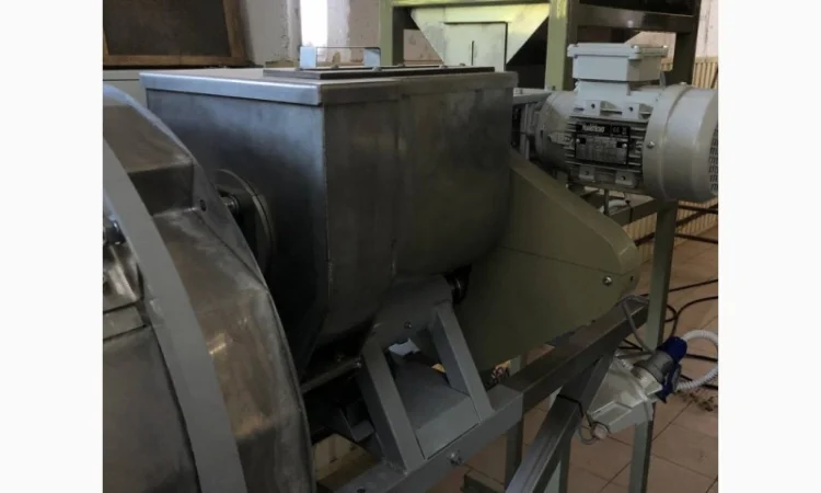 Машина внесення добавок - фото № 4