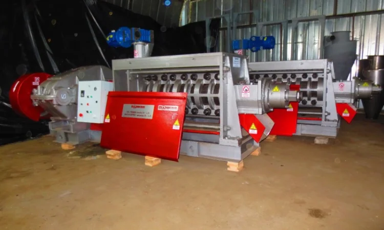 Маслопресс шнековий для рослинних олій продам 284 - фото № 2