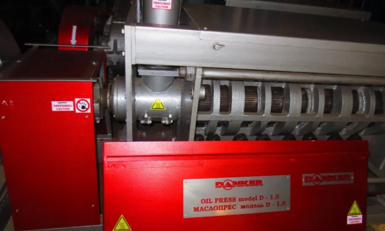 Oil press for the production of vegetable oils 161 - фото № 2