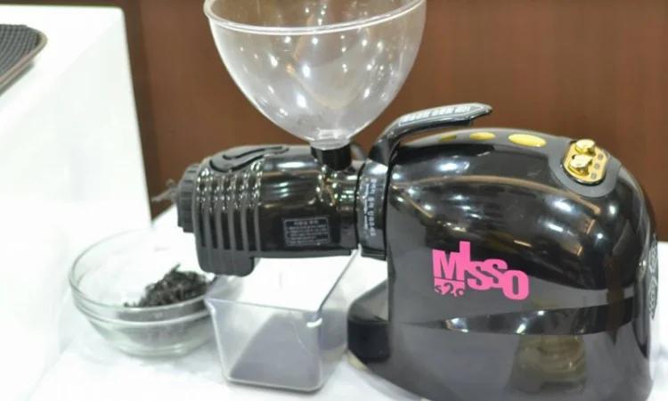 Маслопресс для кухни MISSO (Корея) - фото № 2