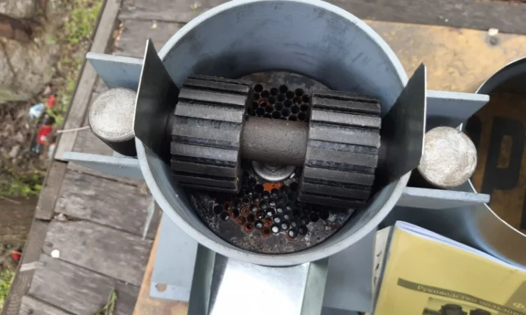 Рабочая часть гранулятора для пеллет и кормов матрица 150мм, гранулятор комбикорма - фото № 2