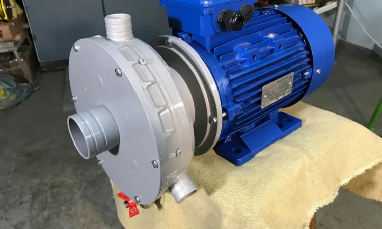 Гидромельница, кормоприготовитель «Аппетит 300» 5, 5 Квт - фото № 3