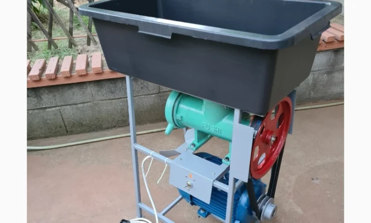 Измельчитель / гранулятор рыбы, птицы, мяса, пищевых отходов от 100 до 500 кг/ч - фото № 4