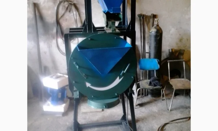 Измельчитель, дробитель материала, макухи, сена - фото № 1