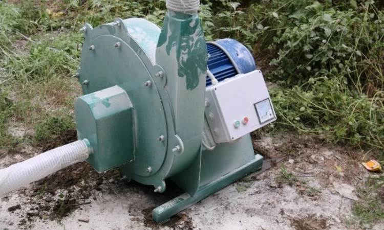 Дробилка для зерна промышленная, нагнетательная 15кВт(1500кг/час) - фото № 3