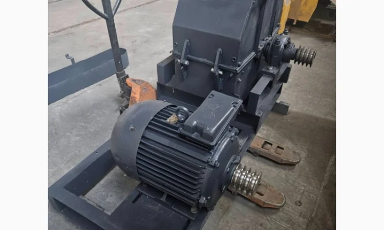 Дробилки молоткові промислові 45 кВт, до 10 т.год, відновлені (реставровані) - фото № 1