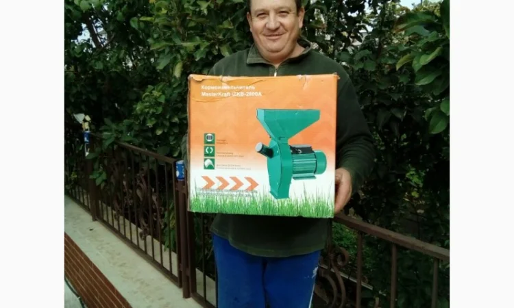 Зернодробилка MASTER KRAFT IZKB-2800, 2.8 кВт - фото № 9