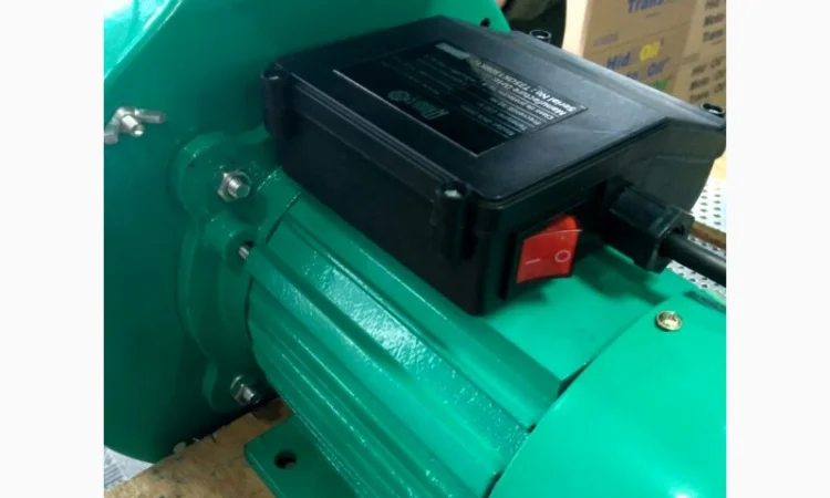 Зернодробилка MASTER KRAFT IZKB-2800, 2.8 кВт - фото № 4