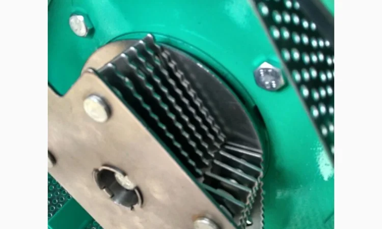 Зернодробилка MASTER KRAFT IZKB-2800, 2.8 кВт - фото № 5