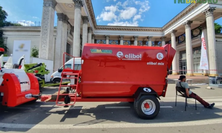 Новый смеситель и дозатор кормов elibol elibolmix 6 - фото № 1