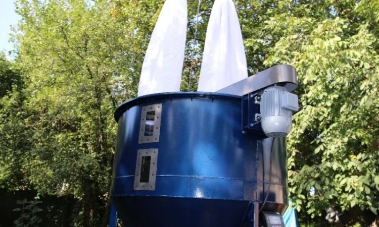 Смеситель кормов и зерна 500кг. «Биоэкопром» Полтава - фото № 4