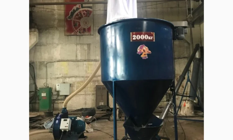 Кормосмеситель для производства комбикорма 2000кг. Биоэкопром. Полтава - фото № 1