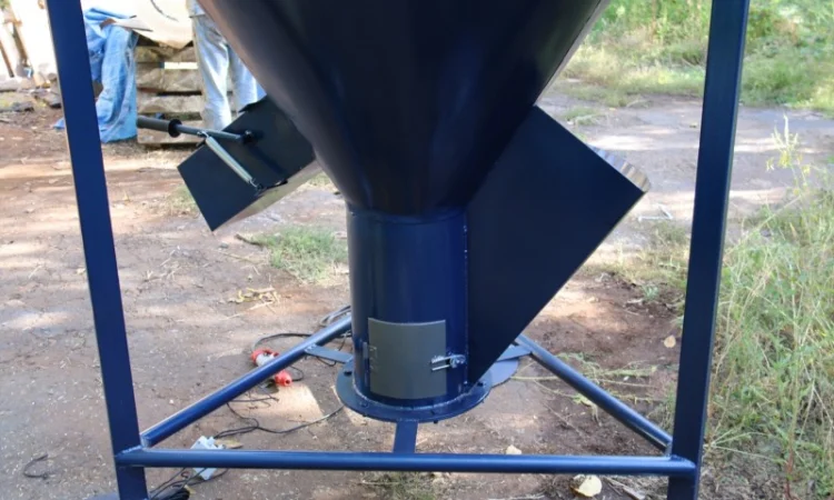 Смеситель комбикорма и зерна 1000кг._Биоэкопром - фото № 2