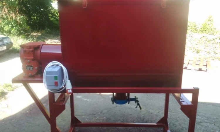 Змішувач горизонтальний (шнековий) - фото № 3