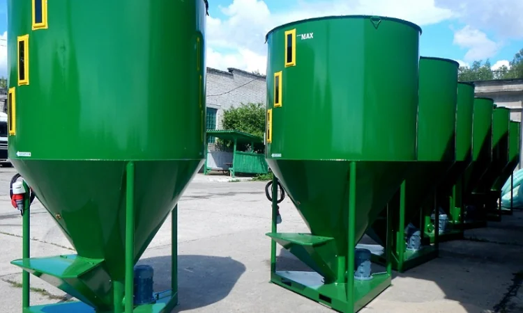 Смеситель кормов, смеситель сыпучих материалов, 1200кг /2280л то Польского производителя - фото № 6