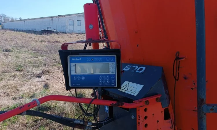 Продам Кормозмішувач KUHN Euromix 1 - фото № 3