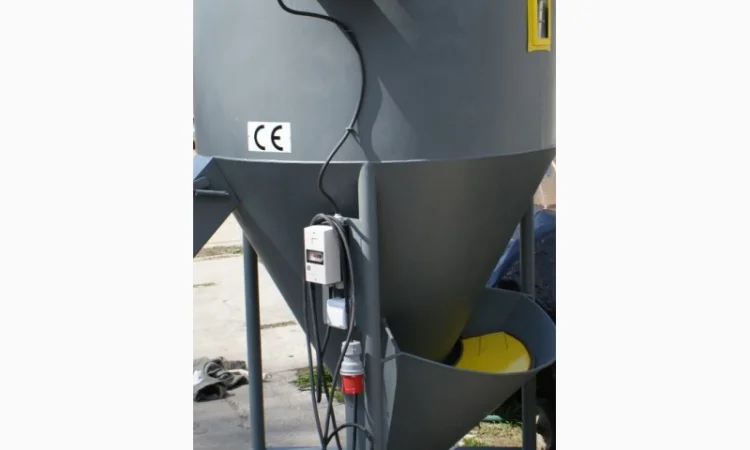 Мини комбикормовый завод (Чехия) - фото № 2