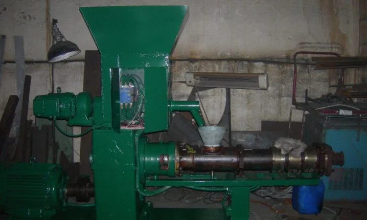 Маслопресс-экструдер ДМЗ. Пресс для отжима СОИ - фото № 5