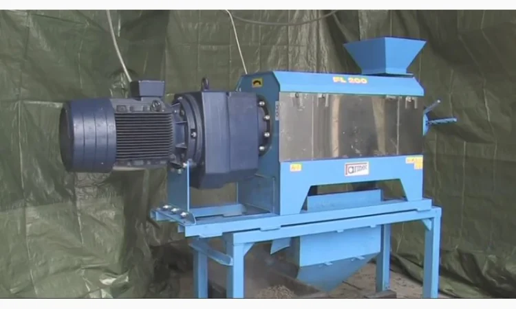 Пресс отжима масла FL 200 от 200 кг час - фото № 1