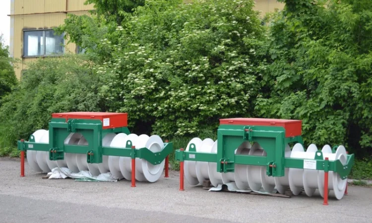 Каток для уплотнения силосных масс - фото № 1