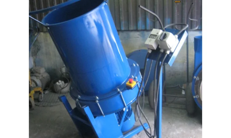 Измельчители биомассы,  соломы,  зерновых культур,  макулатуры - фото № 1