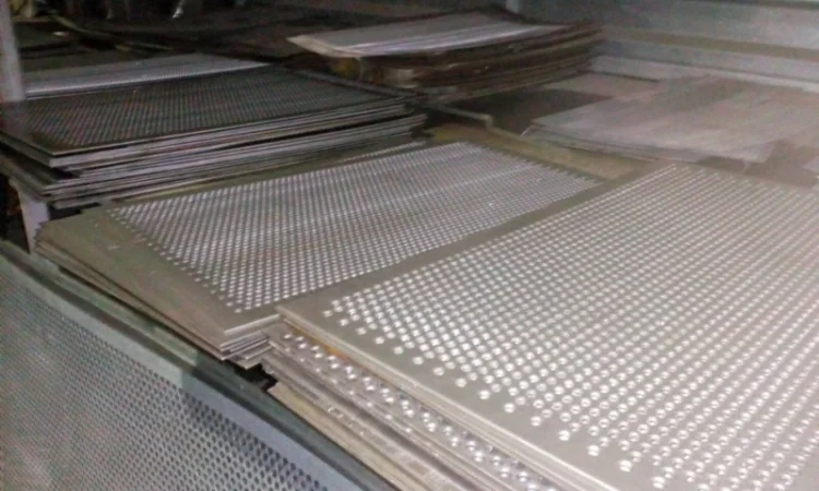 Решета, молотки к зернодробилкам, элеваторное оборудование - фото № 4