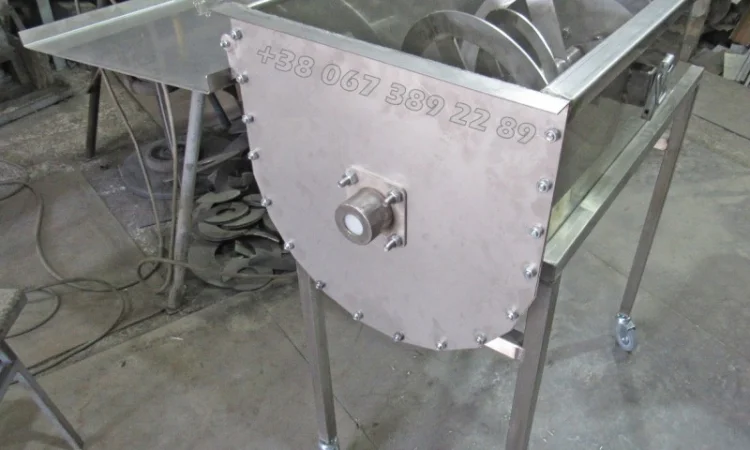 Смеситель ленточный горизонтальный из нержавеющей стали AISI-304, 250л, 2, 2кВт, 380В/220В - фото № 3