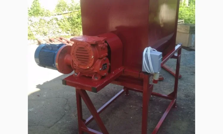 Змішувач кормів стрічковий (ленточный смеситель кормов) - фото № 3