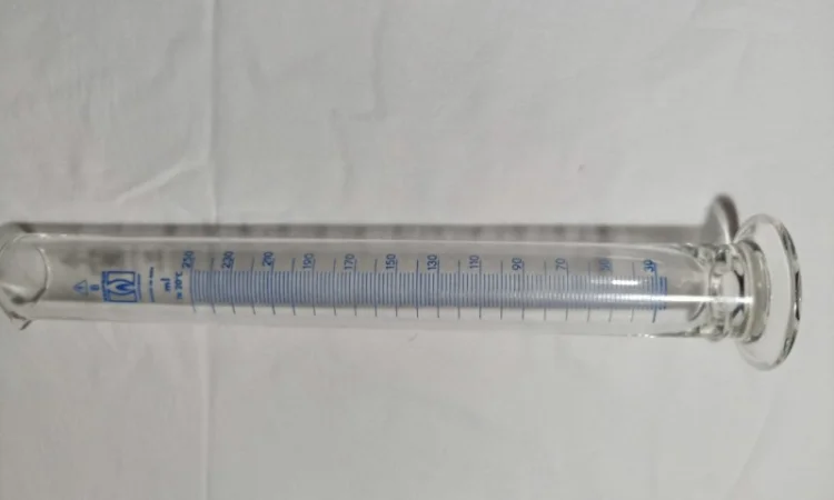 Циліндр мірний 250мл. Скляний. Новий - фото № 1