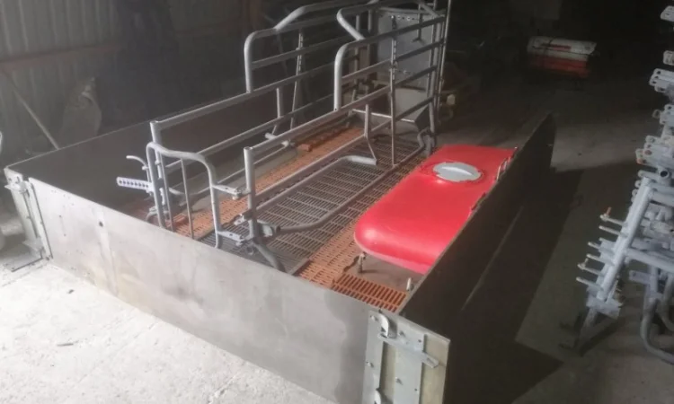 Станок для опоросу ( родильний бокс ) - фото № 2