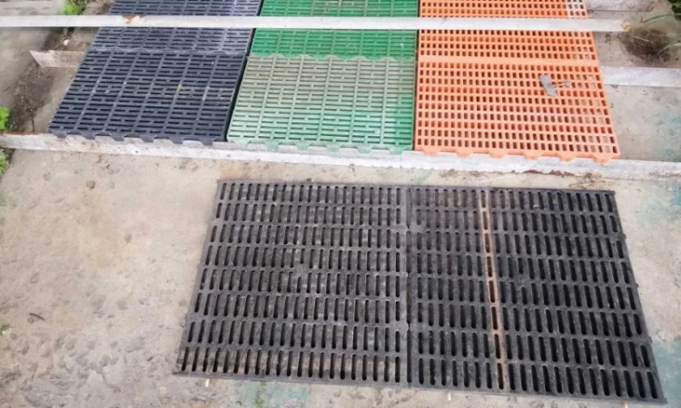 Пластикова решітка - фото № 1