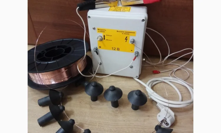 Изгородь электрическая, электропастух, электроизгородь. Електрична огорожа. Пастух - фото № 2