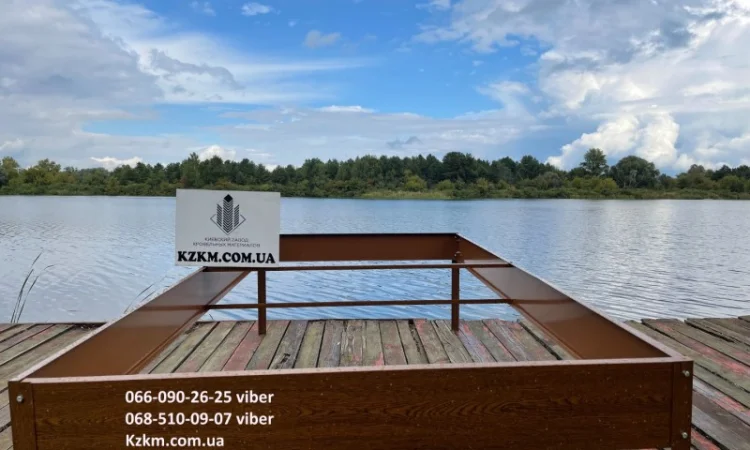 Высокая грядка под дерево золотой дуб - фото № 2