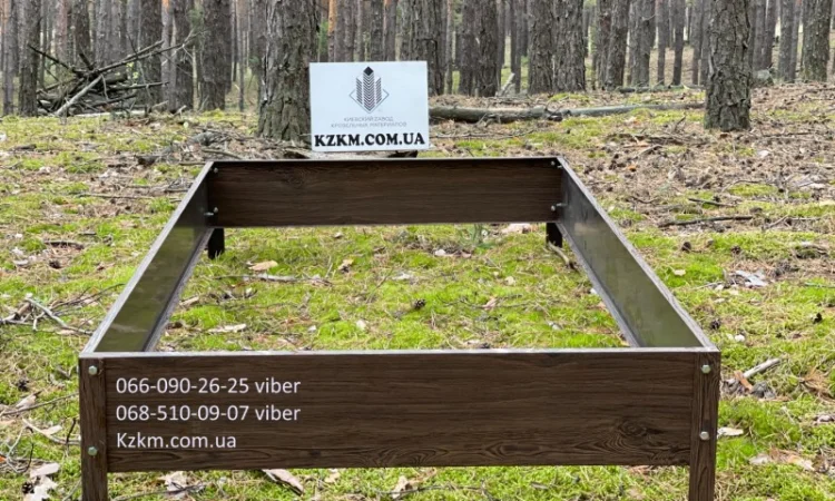 Грядка оцинкованная под дерево орех с сучком, красивая высокая - фото № 2