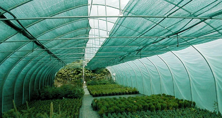 Сетка затеняющая Karatzis зеленая (6х50) 85% - фото № 1