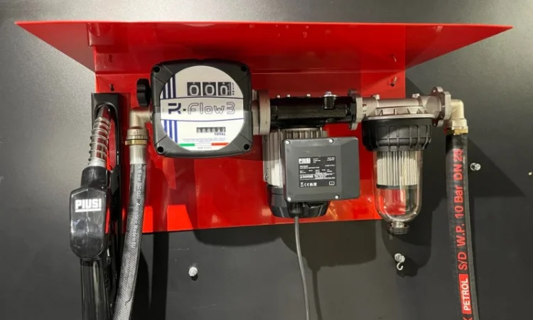 Для дизпалива МініАЗС BRNT-1 з тримачем 220 56л/хв з механічним лічильником - фото № 1