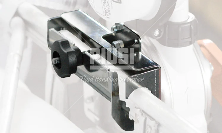 Для AdBlue адблю на єврокуб ручний насос F00332B00 Piusi Hand Pump Side version Італія - фото № 3