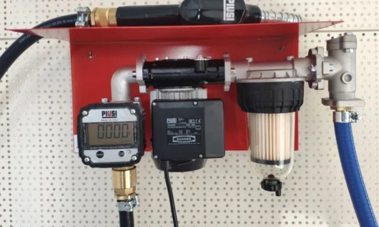 Для вантажних авто 220В 75л/хв Італія міні Заправка PIUSI - фото № 1