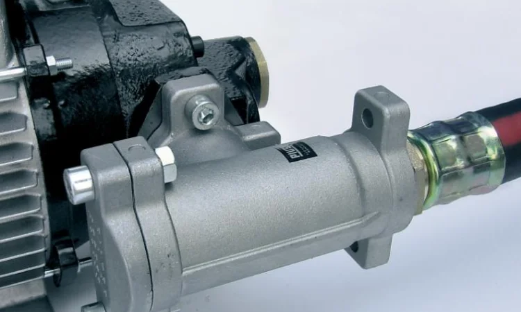 Фільтр грубої очистки з металевою сіткою для очищення палива і масла F08950000 Італія - фото № 2