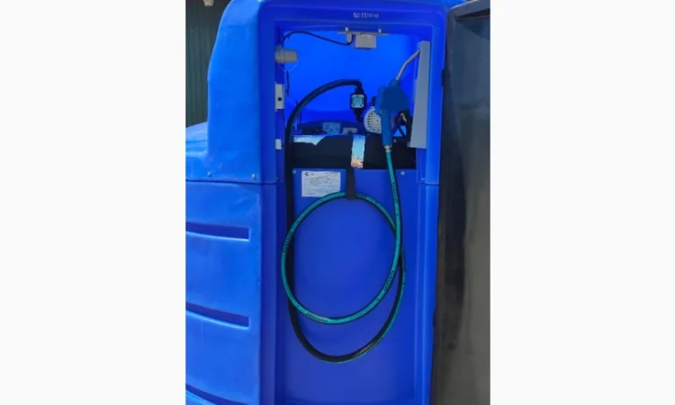 Резервуар 2куби 2500л для AdBlue з обігрівом, METRIA Польща - фото № 4