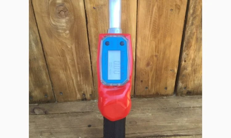 Пистолет заправочный с электро счетчиком, учет топливо, расходомер - фото № 2