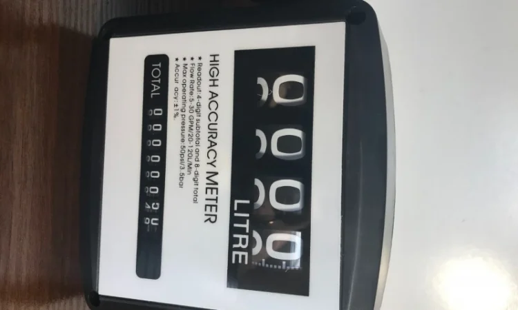 Счетчик механический для перекачки дизельного топлива на 4 отделения - фото № 1