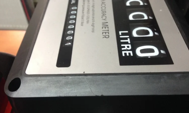 Заправочные станции, мини АЗС для перекачки ДТ 220 Вт с механическим счетчиком Geko Max - фото № 4