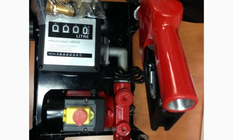 Заправочные станции, мини АЗС для перекачки ДТ 220 Вт с механическим счетчиком Geko Max - фото № 7