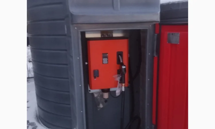 Мобильная мини АЗС Swimer 10000 л резервуар емкость для дизельного топлива, ДТ, ГСМ - фото № 5