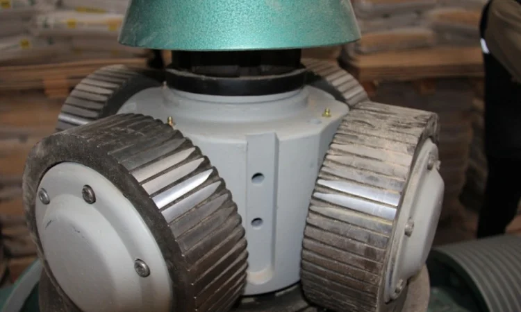 Гранулятор KAHL Model 35-600. Гранулятор для производства топливных пеллет - фото № 2