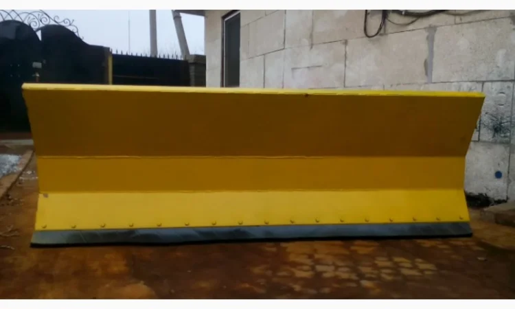 Отвал, лопата снегоуборочная на МТЗ 80/82, ЮМЗ, Т-150 Відвал снігоприбиральний - фото № 3