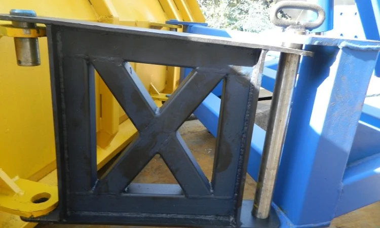 Отвал (лопата) снегоуборочный на трактор Т-150, ЮМЗ, МТЗ - фото № 3